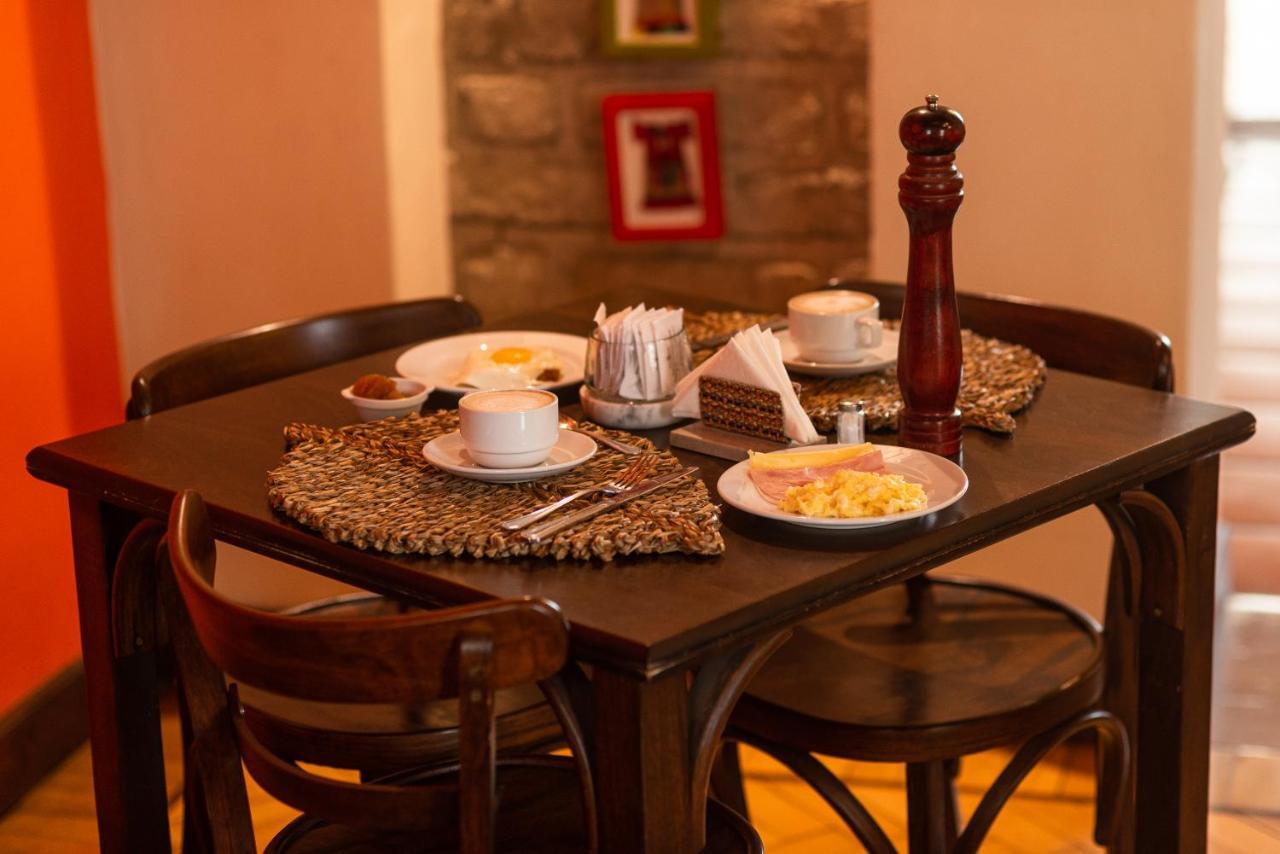Hotel Boutique Balcon De La Plaza Сальта Экстерьер фото