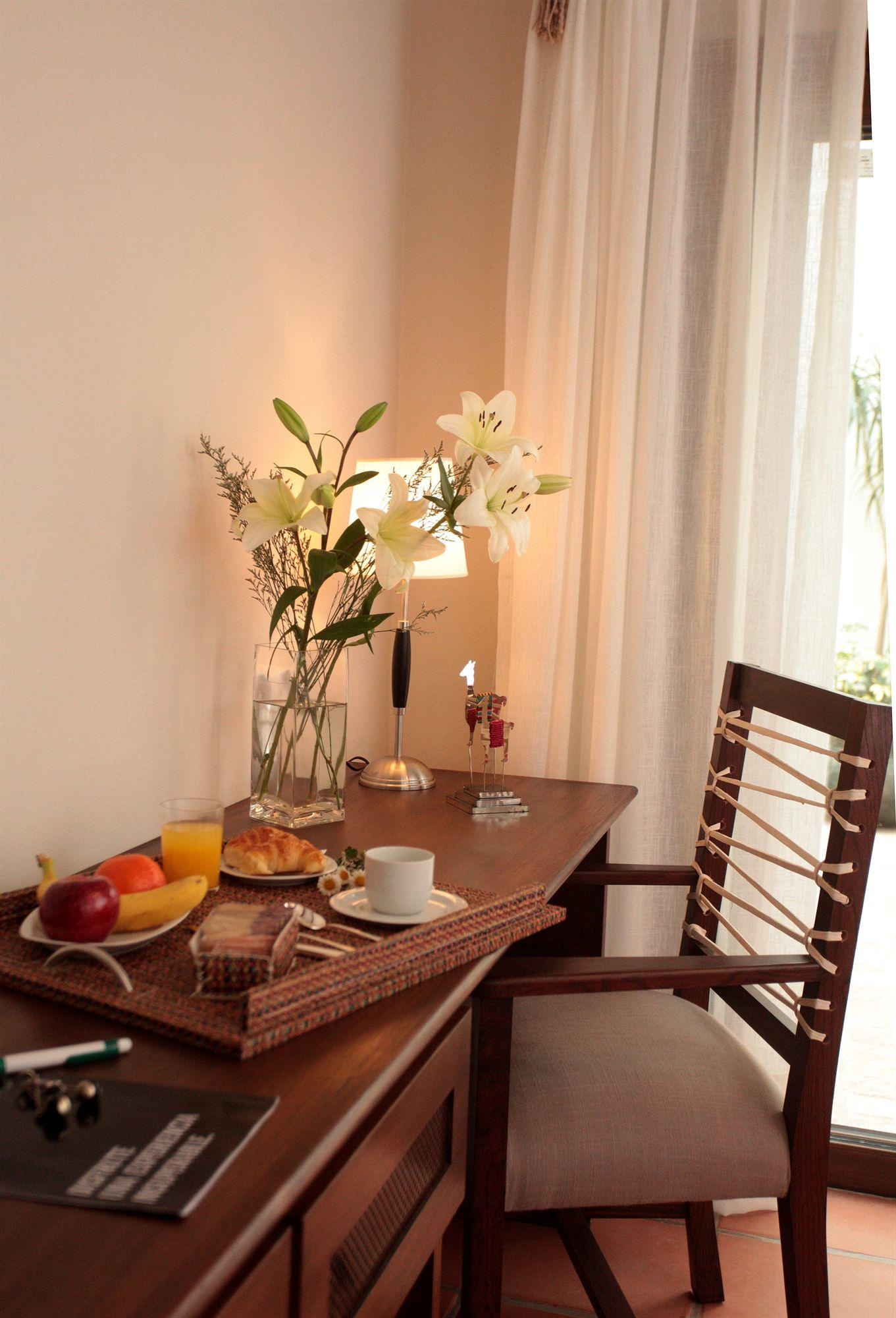 Hotel Boutique Balcon De La Plaza Сальта Экстерьер фото