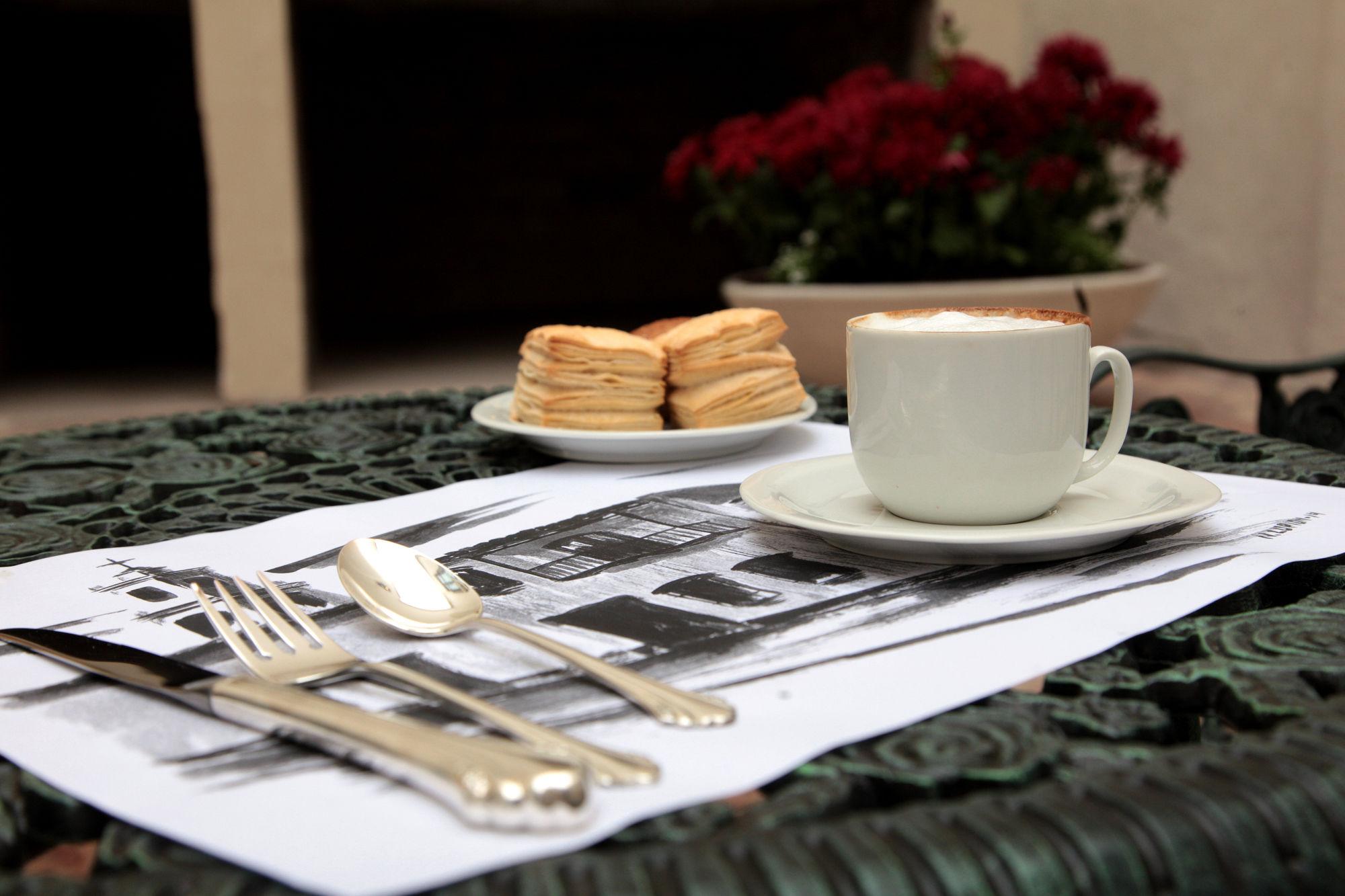 Hotel Boutique Balcon De La Plaza Сальта Экстерьер фото